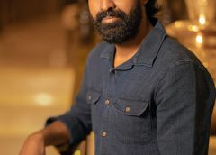 நடிகர் சூரி, இயக்குநர் ஆர். ரவிகுமார், மைத்ரி மூவி மேக்கர்ஸ் இணையும் ‘Blood Followed The Flood’ எனும் டேக்லைன் கொண்ட புதிய படம் #சூரி07, #மைத்ரிதமிழ்03 அறிவிப்பு!