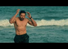 மிஸ்டர் X’ படத்திற்காக 20 அடி ஆழமுள்ள தண்ணீருக்கடியிலான அதிரடி காட்சியில் மொத்த சக்தியையும் பயன்படுத்திய ஆர்யா